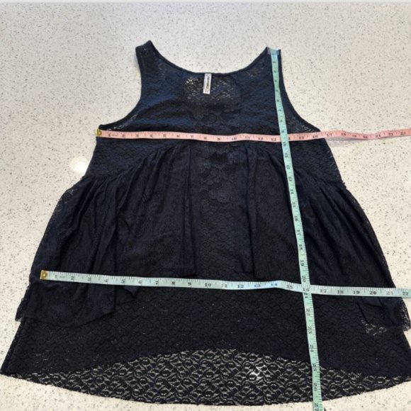 Free People Small‎ Black Sleeveless Blouse Lace Ruffles Stretch Sheer Tank Top - Picture 8 of 10